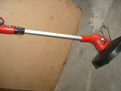 B&D Electric Corded Grass Trimmer, View more