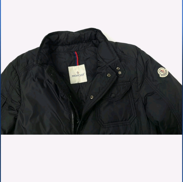 Men's Auth MONCLER Black Down Puffer Casual Jacket Size 3 M/L in Men's in Markham / York Region - Image 4