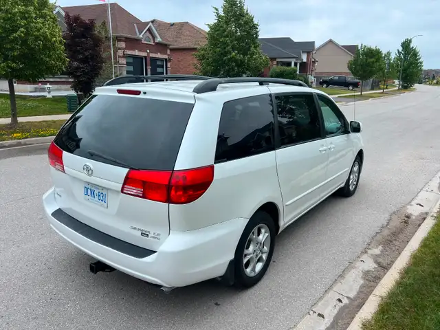 2004 Toyota Sienna LE62863211760131124