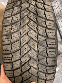 Michelin winter tires with rims (205/65 R16)