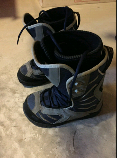 Kids Children Snowboard Boots.  Very Good Condition., View more