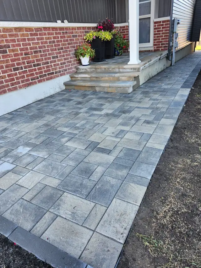 Landscaping Services in Interlock, Paving & Driveways in Ottawa - Image 8