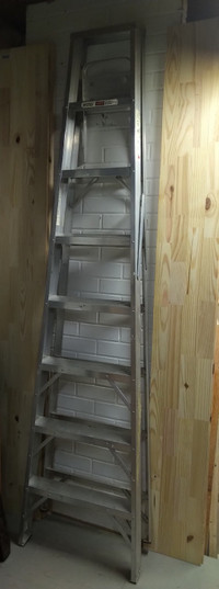 Ladder 8 ft Aluminum Step Ladder