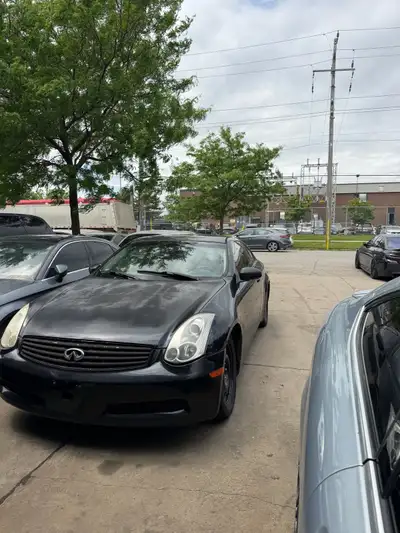 Selling a g35 6speed manual runs and drives needs work Brakes control arms and fuel line is leaking...