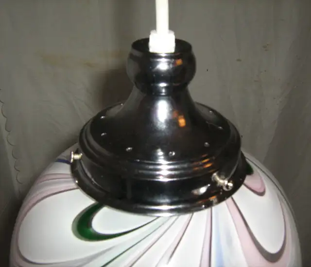 Vintage MCM Murano Multicolor Swirl Glass Pendant Light in Indoor Lighting & Fans in City of Toronto - Image 7