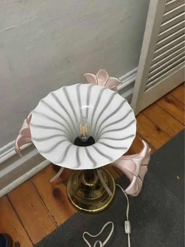 2 Mid Century Murano Glass Brass Tubular Table Lamps - $500 FIRM in Indoor Lighting & Fans in City of Montréal - Image 5