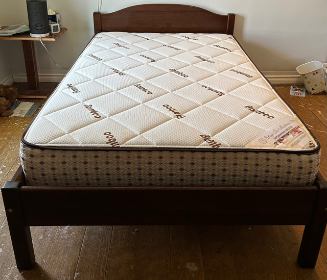 Full bedroom set | Beds & Mattresses | Sarnia | Kijiji