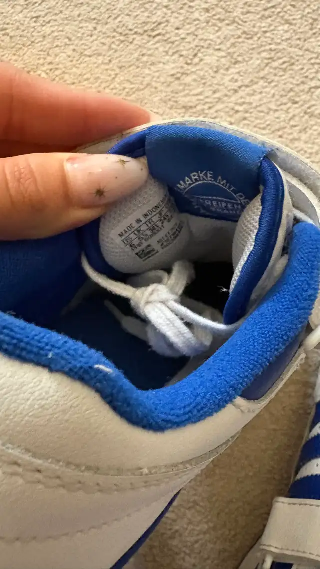 women’s adidas shoes  in Women's - Shoes in Kitchener / Waterloo - Image 5