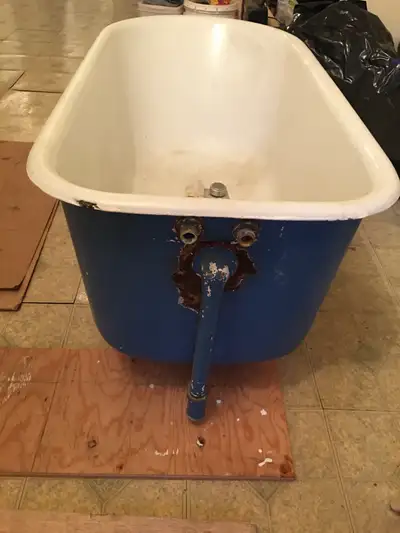 Baignoire sur pattes en fonte 4 pieds, View more