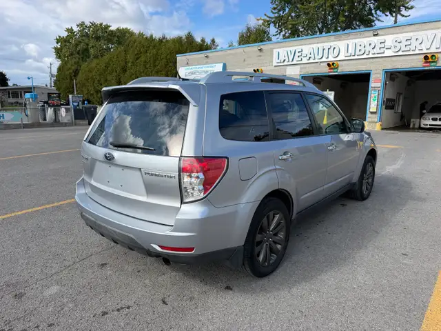 Subaru Forester 2013590091648102584322