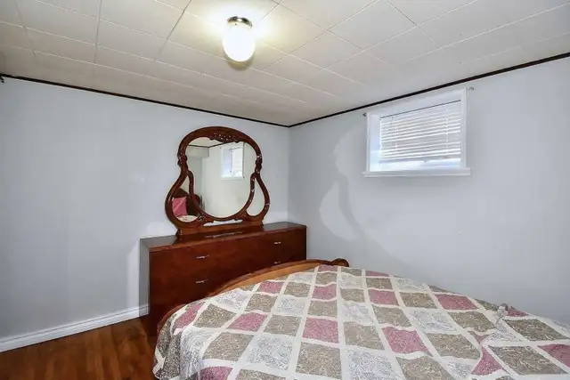 3 bedroom basement with separate entrance in Long Term Rentals in Oshawa / Durham Region - Image 6