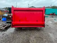 21 ft dump box with 30 ton hoist