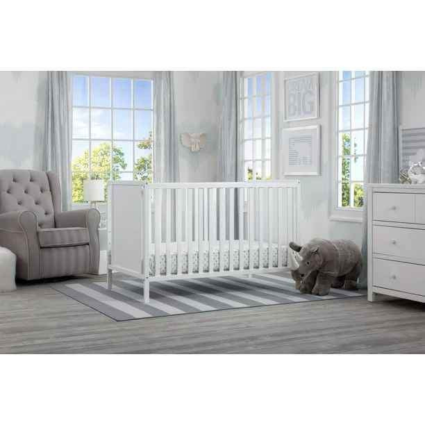 Delta Children Kendrick 5- in-1 Convertible Crib in Cribs in Markham / York Region