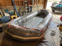 16’ Avon pro raft - Bucket boat/non self bailing