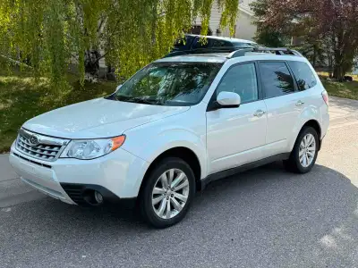 2011 Forester in good running condition. 217,000 km, with regular service and maintenance by Subaru...