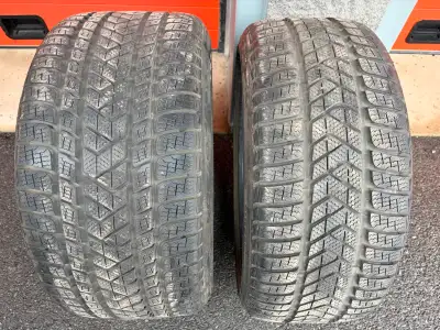 Pneu Hiver Pirelli Sottozéro . Staggered Set : Av. 255/35R 20 Ar. 295/30R 20 Utilisation 1000 KM . V...
