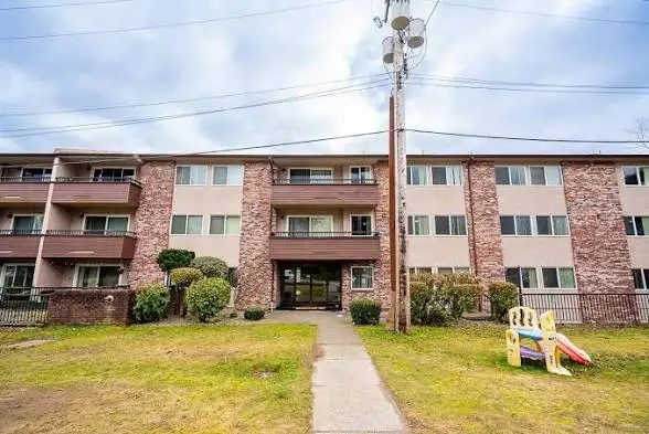 LARGE 1 Bed and 1 Bath Apartment for RENT with In-suite Laundry