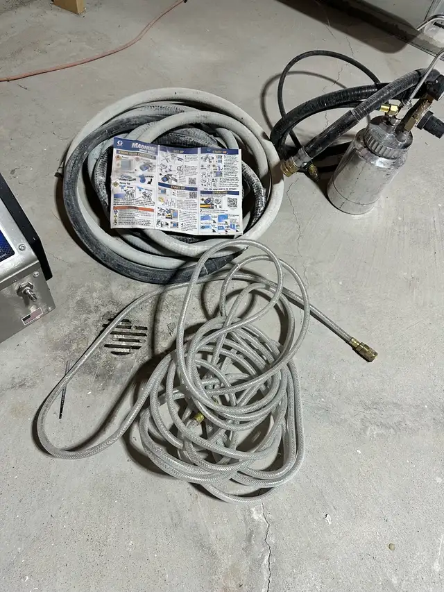 HVLP Paint Sprayer in Painting & Paint Supplies in Hamilton - Image 3