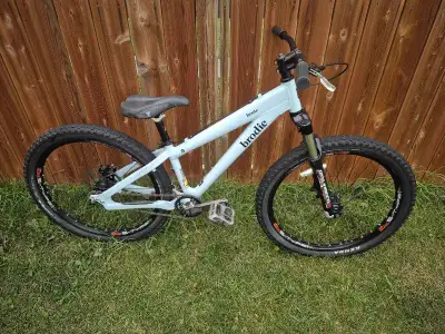 Brodie Brute Dirt Jumper, View more