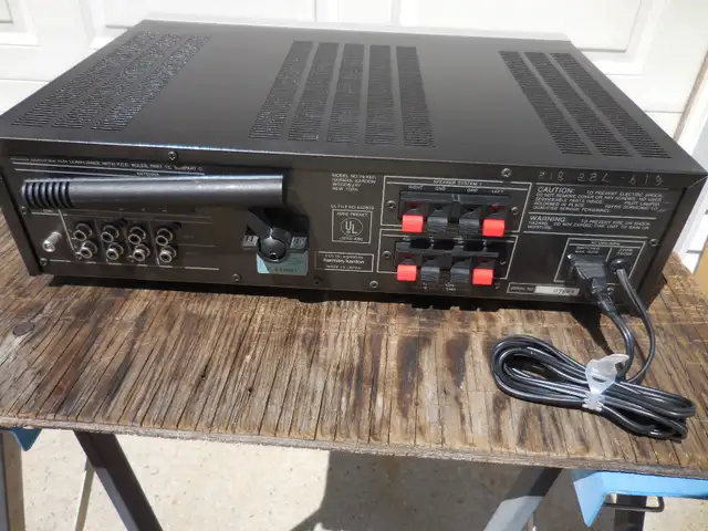 Harman Kardon hk460i Stereo Receiver in Stereo Systems & Home Theatre in Strathcona County - Image 7