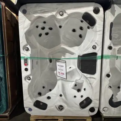 4 Person Calgary Plug n Play Hot Tub Floor Model, View more