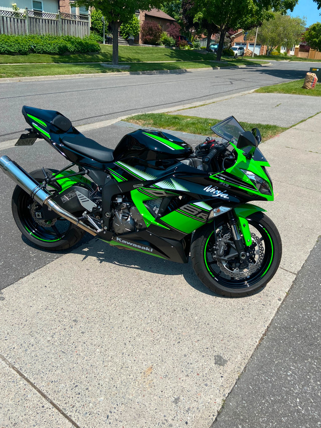 2017 Kawasaki Ninja KRT  636RR in Sport Bikes in Oshawa / Durham Region