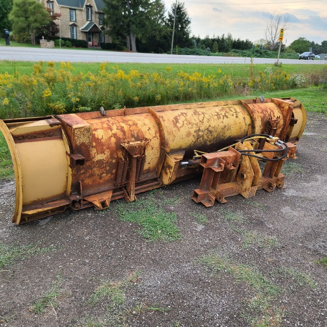 Various Snow Plows Heavy Equipment Sarnia Kijiji