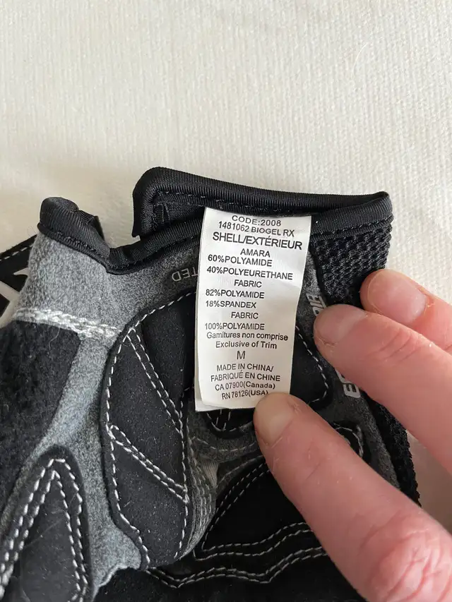 Louis Garneau Women’s Biogel RX Bike Gloves M in Clothing, Shoes & Accessories in Thunder Bay - Image 7