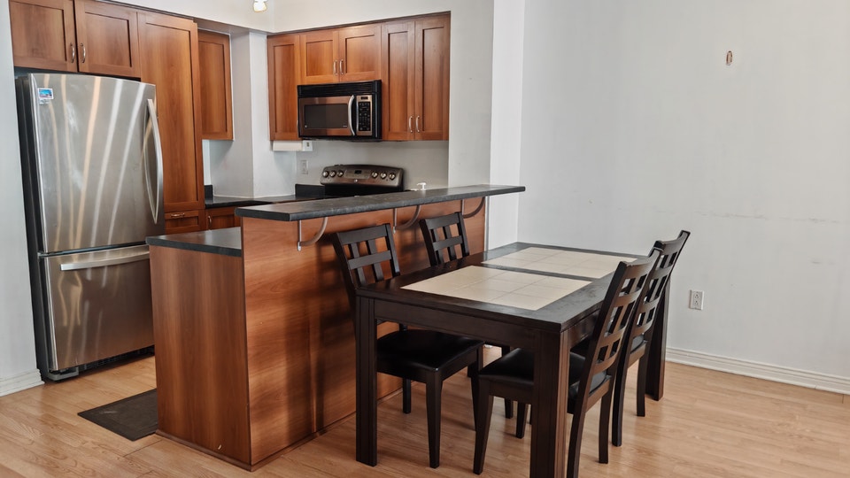 Downtown(Jardin Windsor) One Bedroom+Den furnished for rent 3