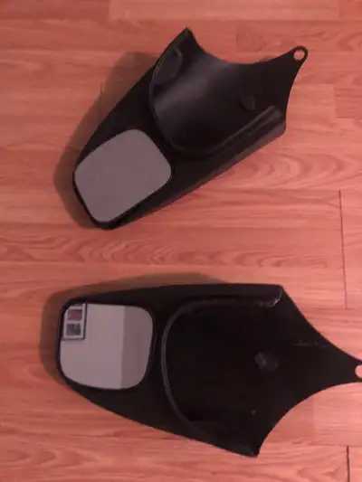 2 sets of towing mirrors $15 each