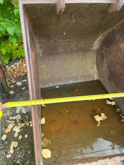 Bron excavator bucket fits 210 excavator