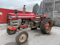 1966 Massey Ferguson 1100 Series Tractor