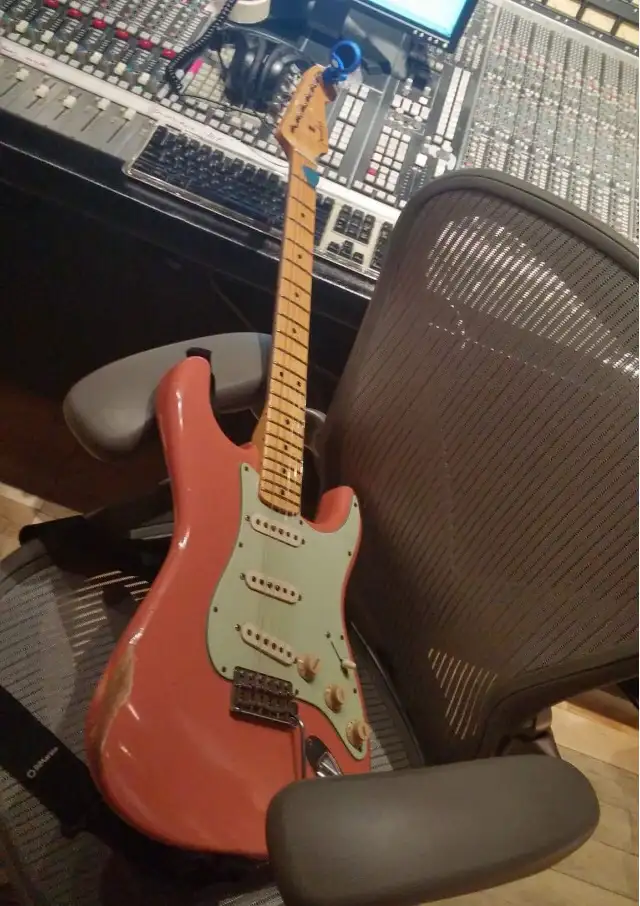 Pro Guitar Instruction556564870794455045