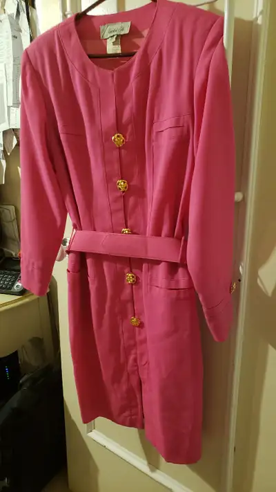 Dressy Dress. size 10. Clean dress is lined. Fits a true 10. Very comfortable. $15