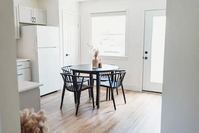 Room in a 3 Bed 1.5 Baths Townhouse in Long Term Rentals in Charlottetown - Image 7