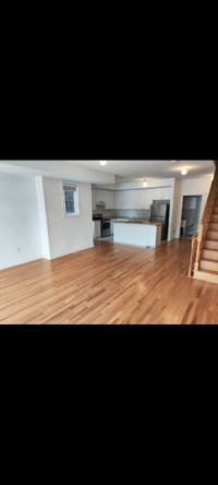 Kennedy & 16th, 3 bedroom Townhouse rent 3700
