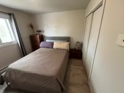 Chambre à louer Room rent - Vieux Longueuil