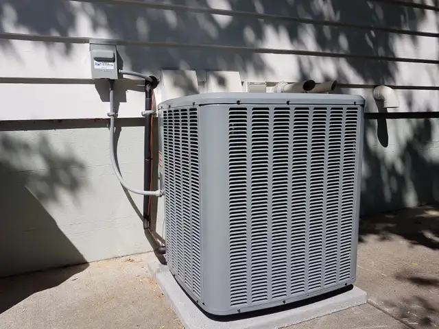 ❄️DON’T MISS THE 10-YEAR WARRANTY ON YOUR NEW A/C INSTALLATION❄️