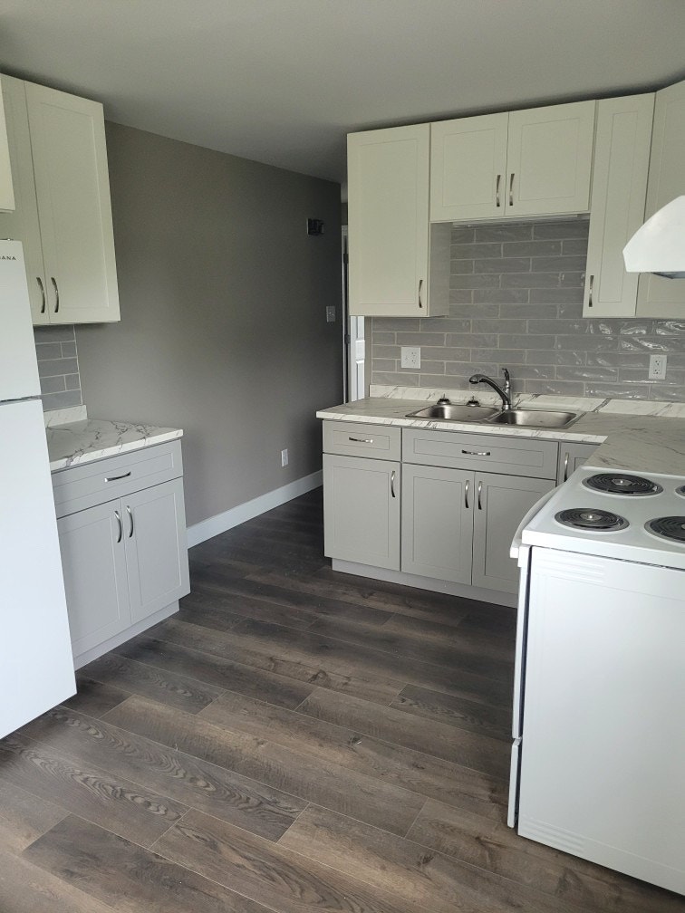 Bible Hill Renovated Two Bedroom Apartment Long Term Rentals Truro