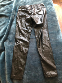 Guess Leather pants