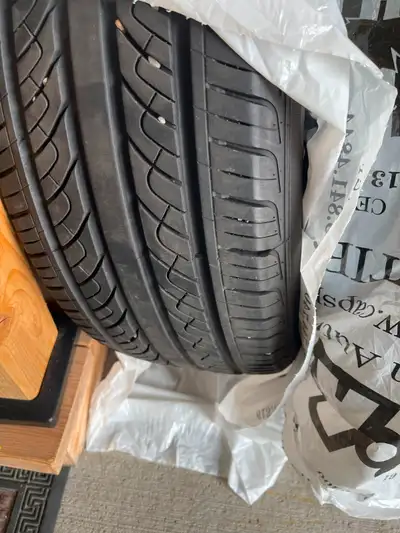 Selling a full set of 4 Antares summer tires from a Chevy TrailBlazer. Size: 225/60R17 99V Condition...