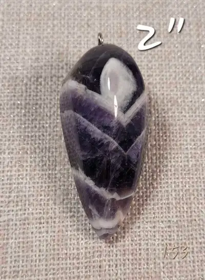 Pendule, pendentif 2" Améthyste chevron. Amethyst pendulum., View more