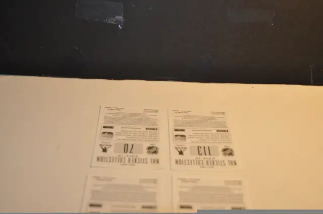 panini & donruss hockey stickers nhl lot of +- 47  2014-2015- 20 in Arts & Collectibles in Victoriaville - Image 7