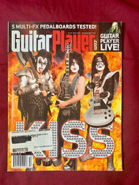 Guitar Player - Kiss (c) 2009 (Vol 44, No 13)