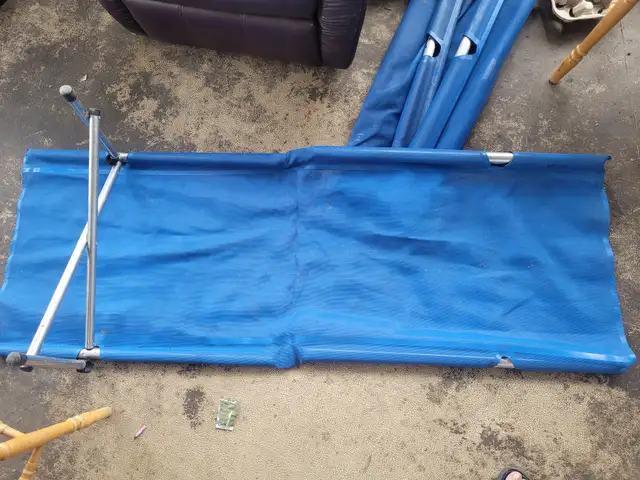 Camping cot in Fishing, Camping & Outdoors in Prince George - Image 2