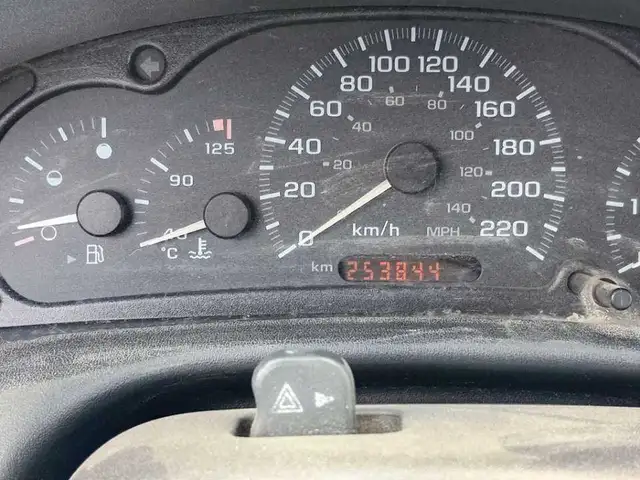2004 chevy caviler449046018020485124