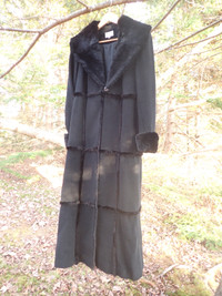 Alberto Mikali Women's Wool long dress Coat, Medium