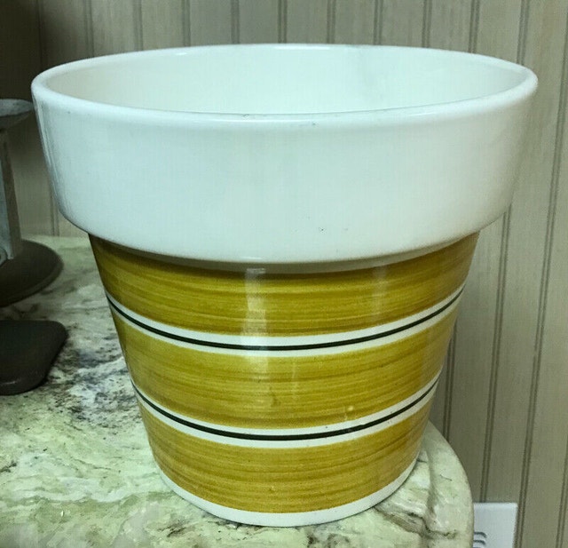 Vintage Stangl Pottery Planter Pot Arts & Collectibles Kitchener