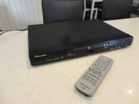 Pioneer DV-363-K Pure Cinema Progressive DVD Player works great