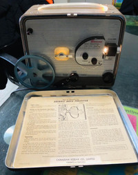 VINTAGE 1950’s KODAK BROWNIE MODEL ONE SIX 8MM MOVIE PROJECTOR